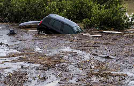 EMERGENCIA EN ESPAÑA POR LLUVIAS TORRENCIALES; REPORTAN DAÑOS, CAOS Y VARIOS MUERTOS
LA JORNADA