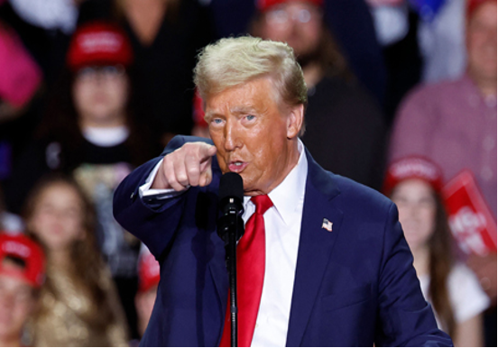 VUELVE A AMENAZAR TRUMP A MÉXICO CON ARANCELES
SI NO FRENA A LOS MIGRANTES LA JORNADA

