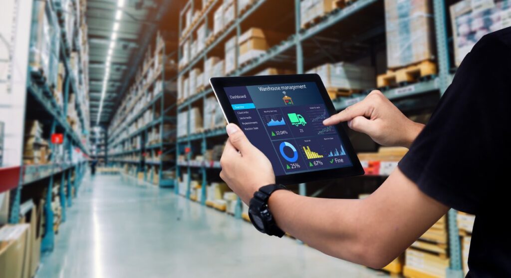 Avances en tecnología para agilizar procesos aduaneros y reducir papeleo