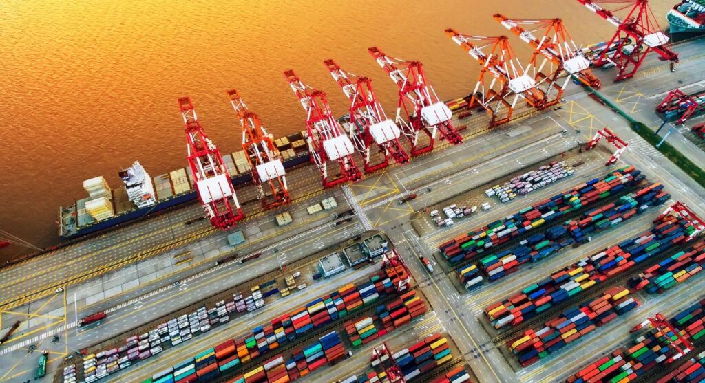 El papel estratégico de puertos y aduanas mexicanos en el flujo global de mercancías