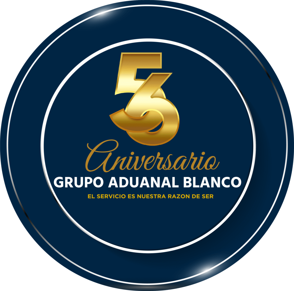 Logotipo circular con un "53" dorado, las palabras "Aniversario Grupo Aduanal Blanco" y la frase "El servicio es nuestra razón de ser" sobre un fondo azul oscuro, que destaca su experiencia como agente aduanal en exportación y almacenaje.