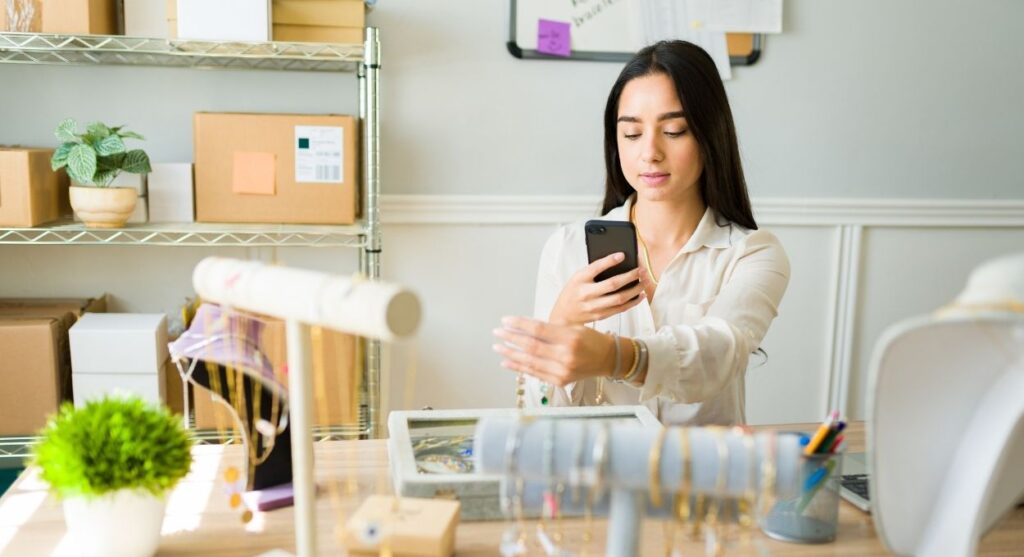 Emprendedores exitosos: hábitos que impulsan el crecimiento profesional